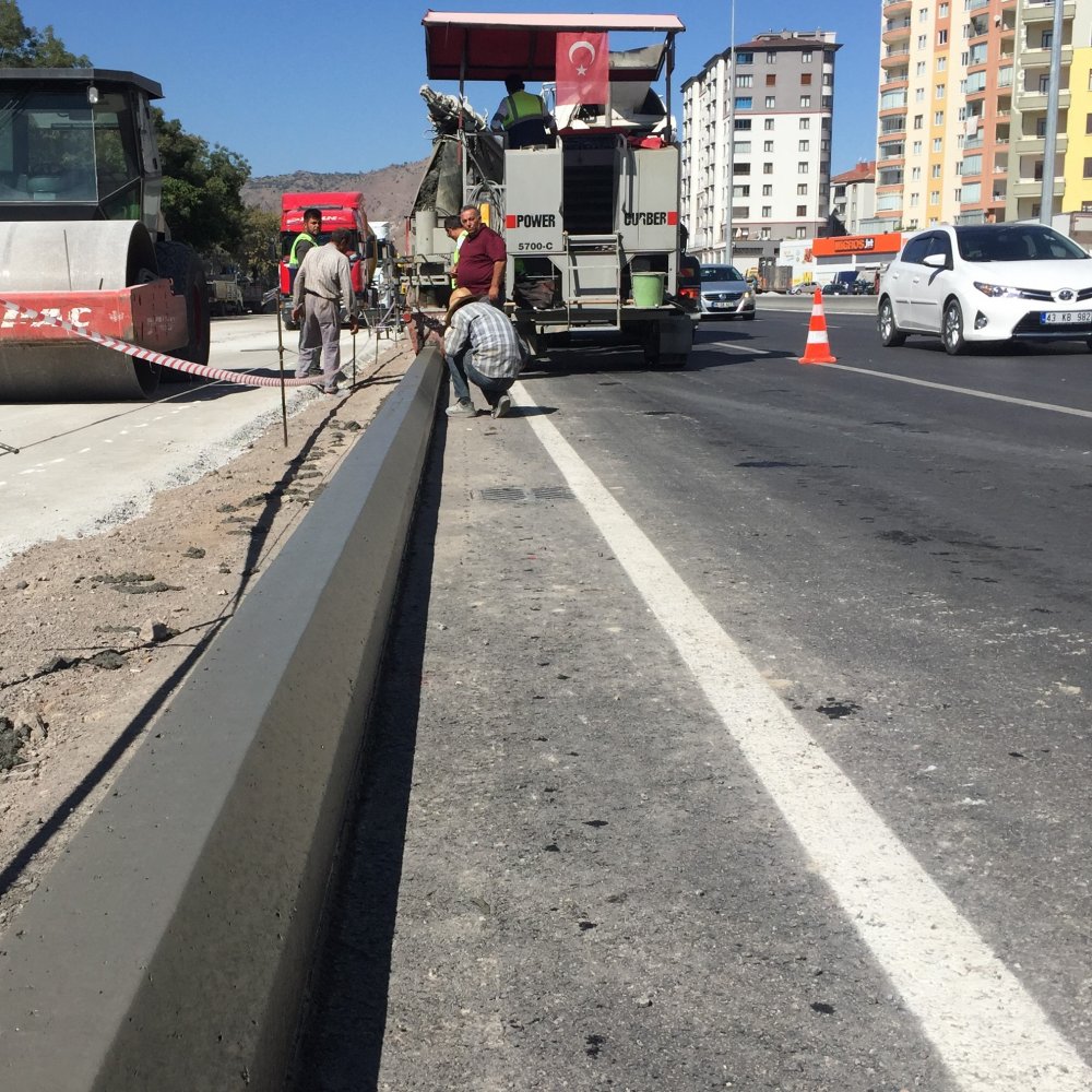 KAYAR KALIPLI BETON UYGULAMA HİZMETLERİ VE BETON FİNİŞERİ